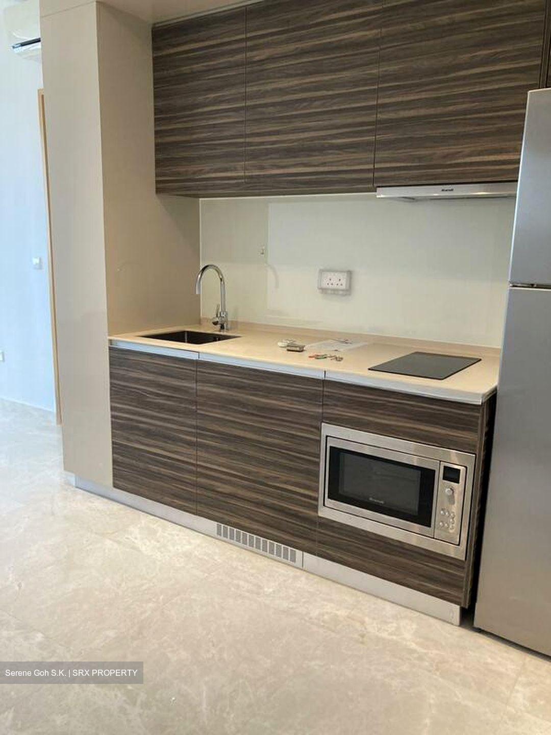 Commonwealth Towers (D3), Condominium #498880921